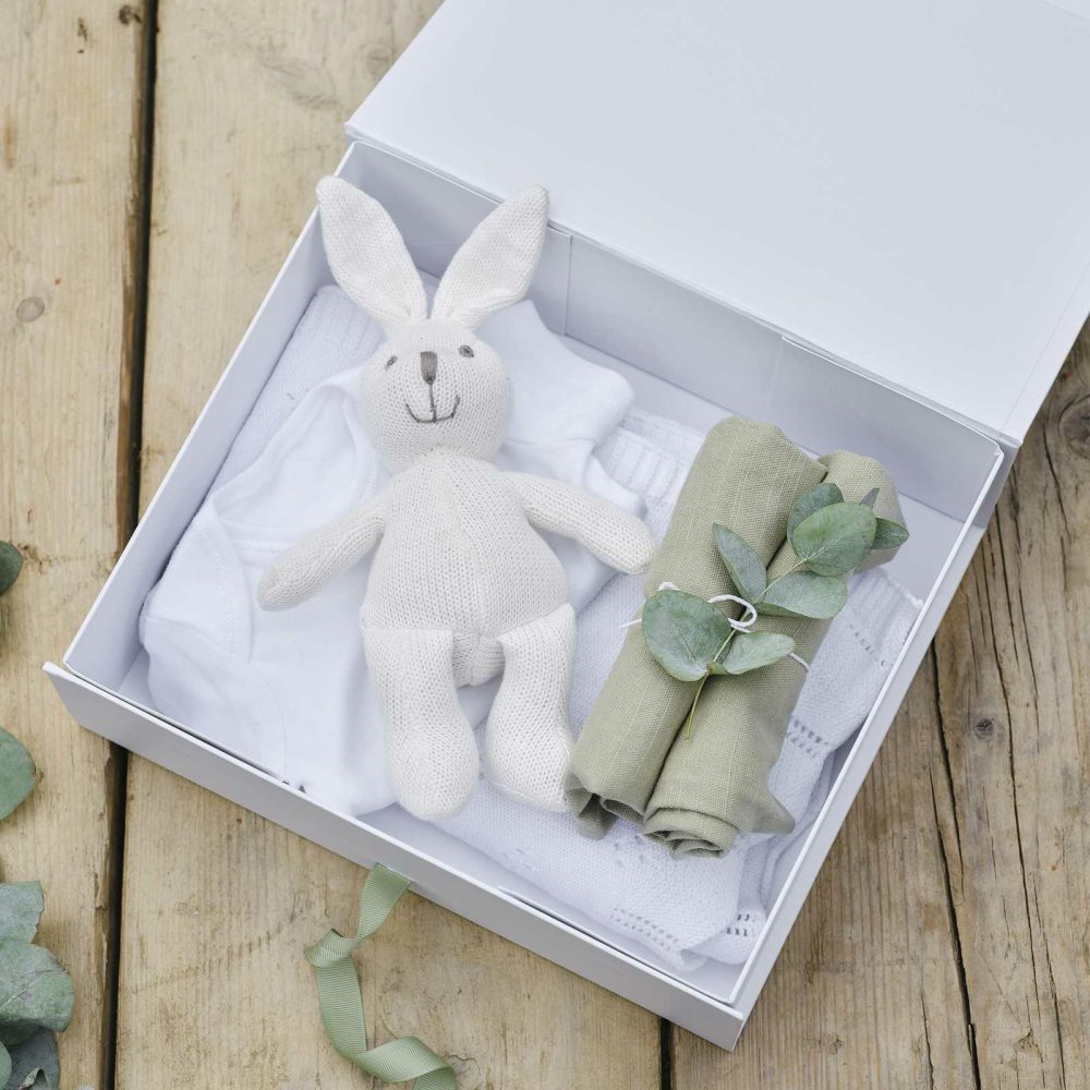 Baby Shower Gifts |   Hey Baby Gift Box Baby Shower Baby Shower Gifts