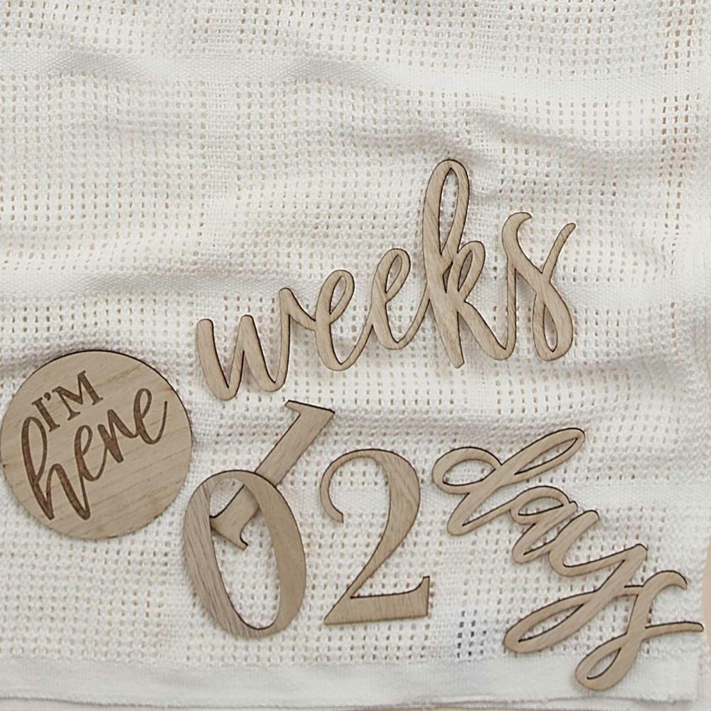 Baby Shower Gifts |   Wooden Pregnancy & Baby Milestone Signs Baby Shower Baby Shower Gifts