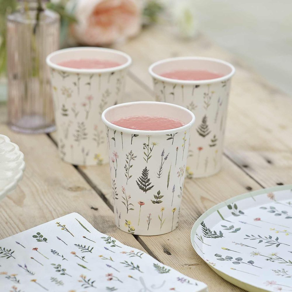 Bachelorette Party Tableware |   Team Bride Floral Hen Party Tableware Kit Bachelorette Party Decorations Bachelorette Party Tableware