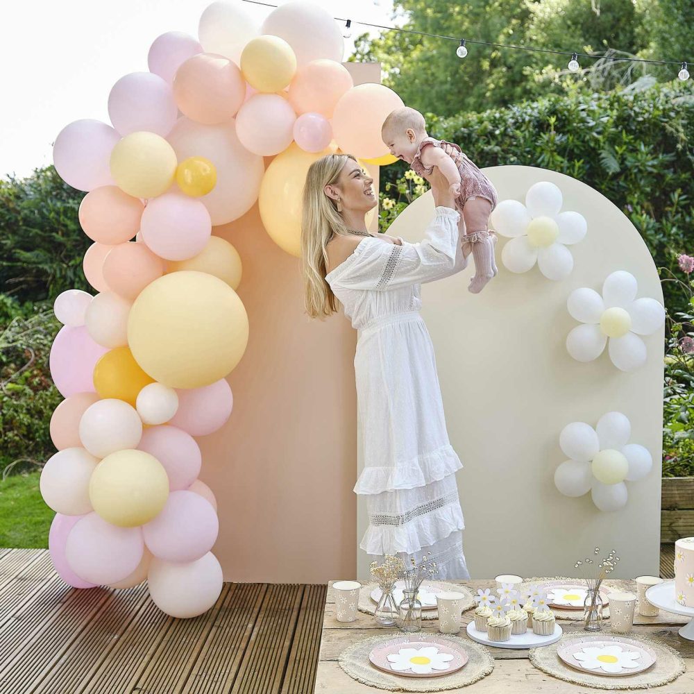 Hanging Decorations |   White Scalloped Honeycomb Decorations Hanging Decorations Hanging Decorations