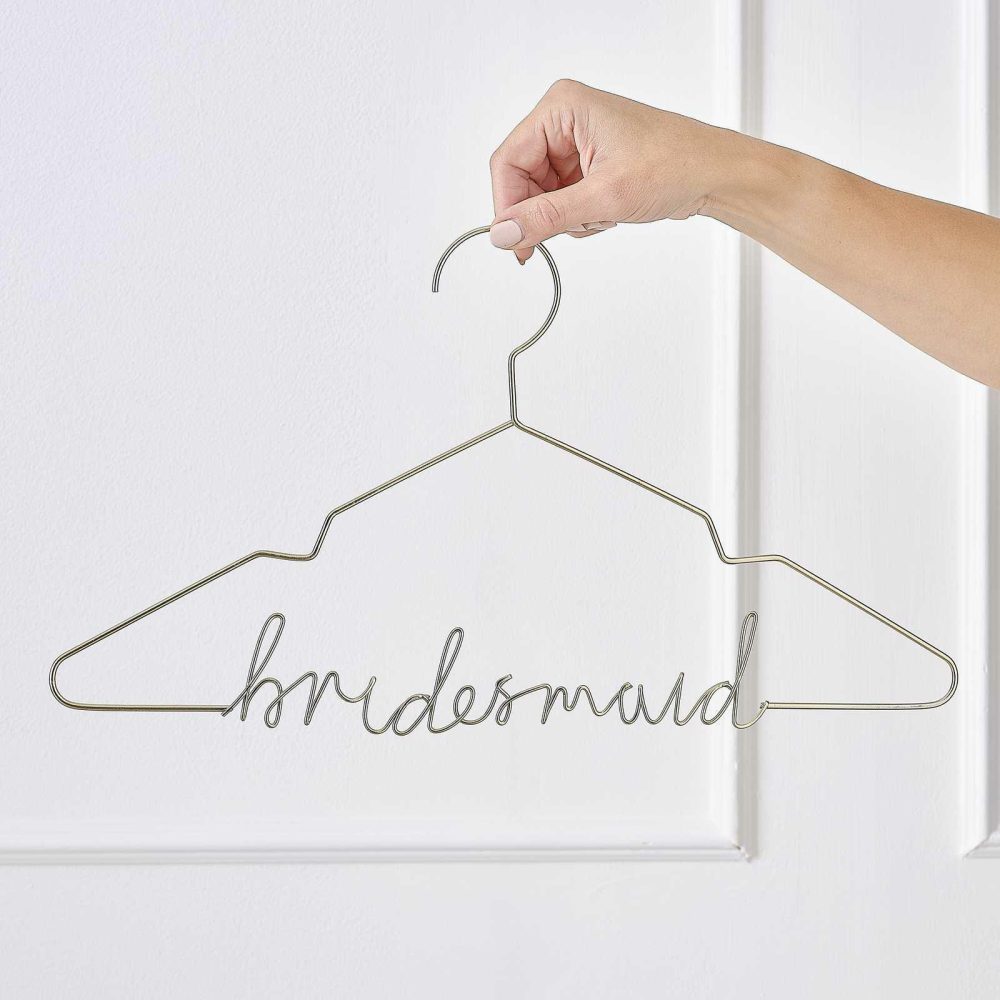 Wedding Dressing Gowns |   Gold Metal Bridesmaid Hanger Wedding Details Wedding Dressing Gowns