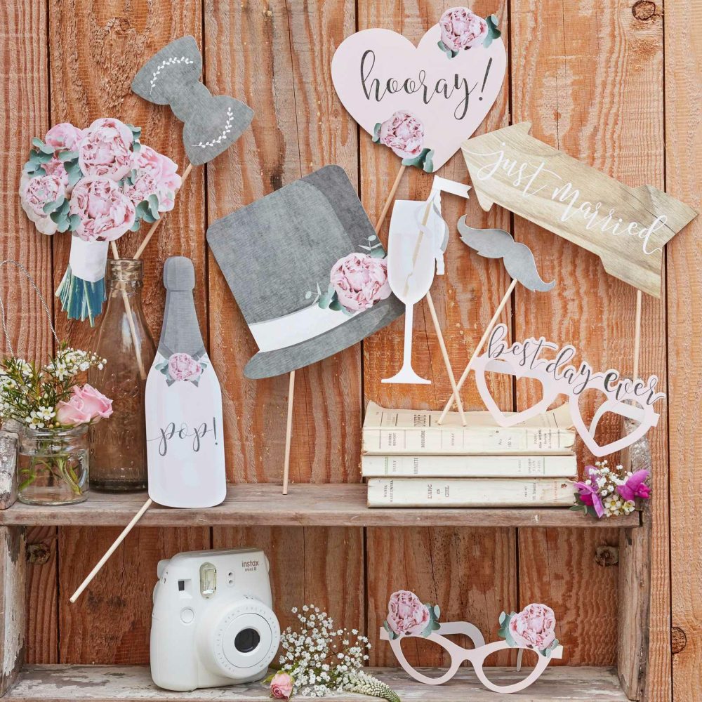 Wedding Photobooth & Props |   Rustic Country Wedding Photo Booth Props Wedding Details Wedding Photobooth & Props